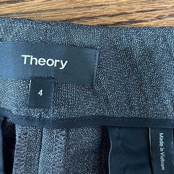 Theory Gray Plaid Wool Straight Leg Dress Pants - Size 4 - Picture 6 of 9